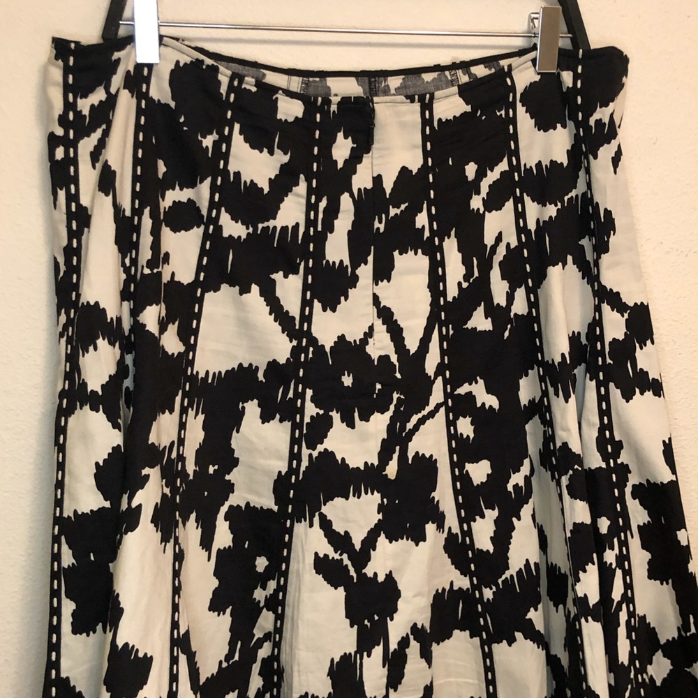 Vintage CAbi B&W Full skirt size 14
